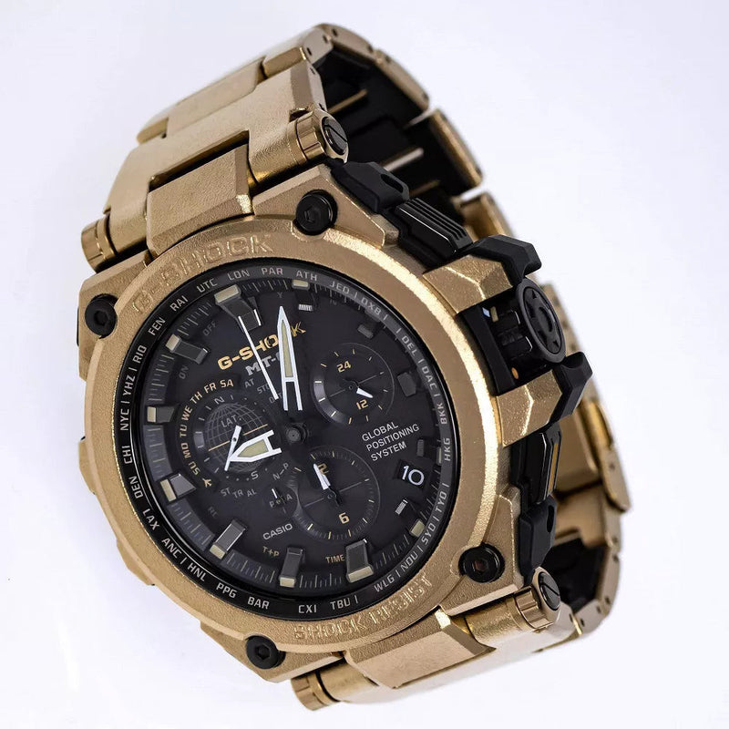 Bluetooth GPS HYBRID RADIO SOLAR MEN'S WATCH
